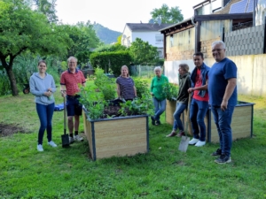Das (nicht ganz vollständige) Naschgartenteam (v.l.): Nikola Krause, Bernd Hofmann, Barbara Peckl, Henrike Effer, Daniela Nelsbach, Sakhi Arman und Thomas Rohde.